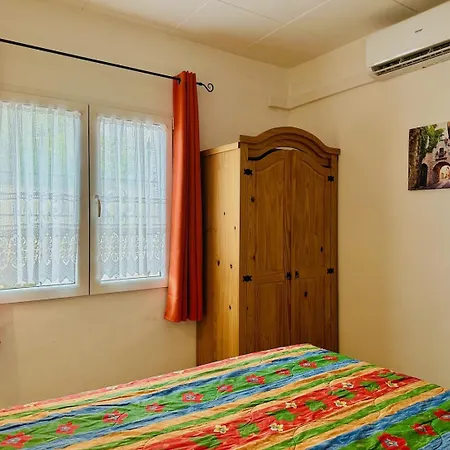 Casa Mas Tomasi Nyaraló